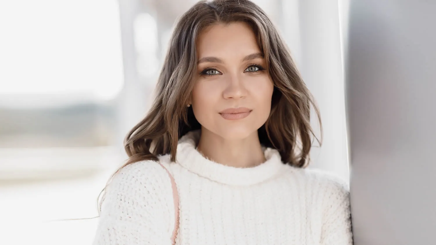 medical dermatology woman woman-after-derma-filler-dermatologist
